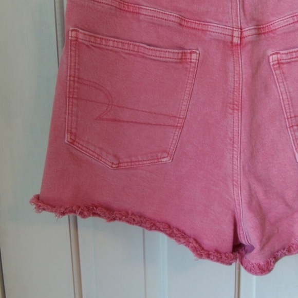 American Eagle Stretch Raw Hem Pink Denim Shorts sz 10 - Picture 5 of 9